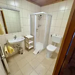 Grafhube, Afritz-verditz Apartman *